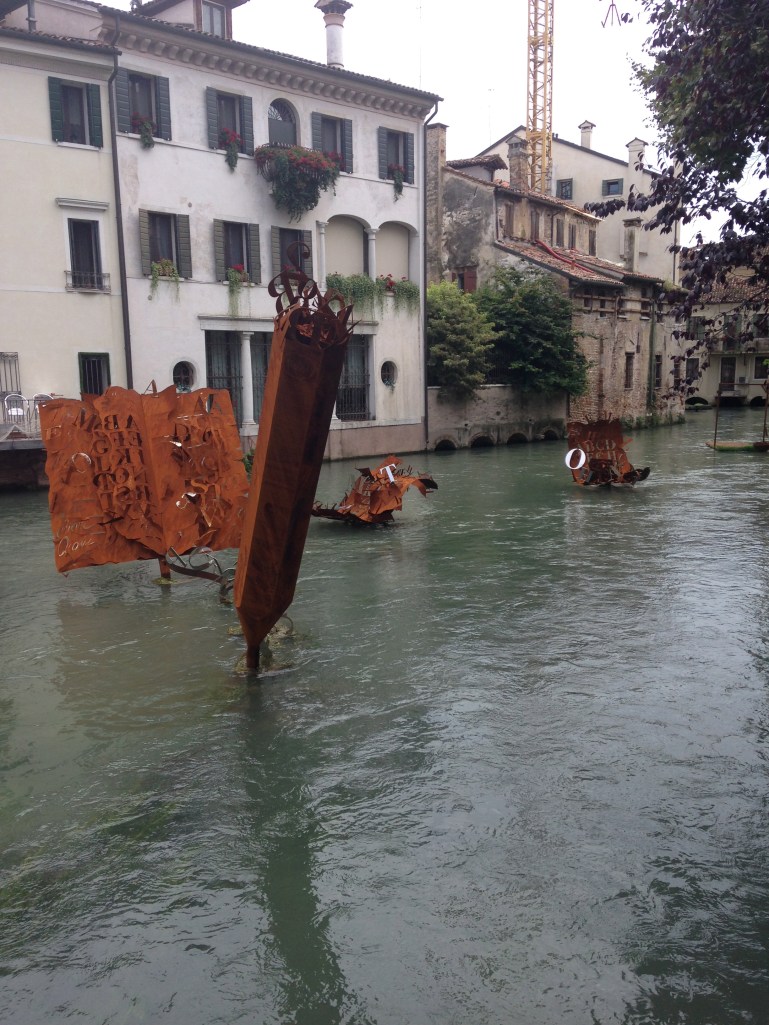 Interesting artwork in the water
